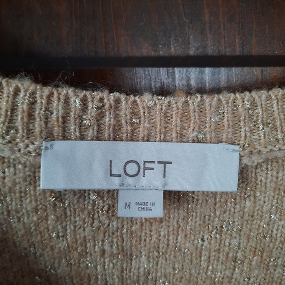 🛍 Loft Shimmer Stitch V-neck Sweater Tan Gold Metallic Knit 601906 Size Medium - Picture 9 of 13